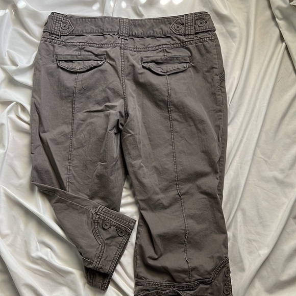 Mossimo Supply khaki capri  pant with button cuff sz11 - Picture 4 of 5
